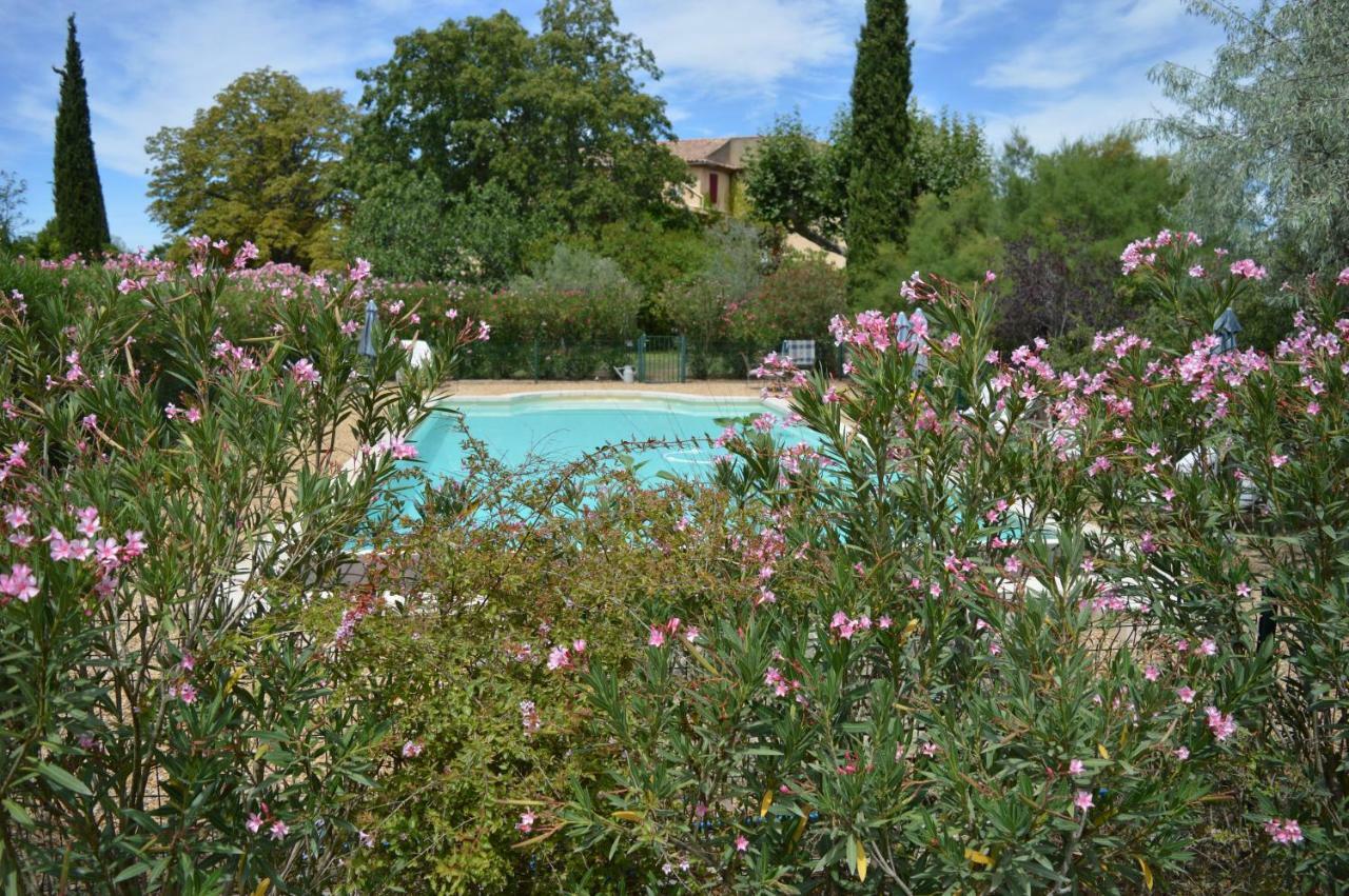 Le Clos Des Freres Gris Bed and Breakfast Aix-en-Provence Exterior foto